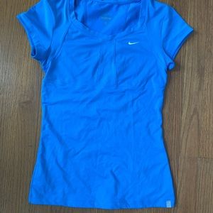 NIKE DRI-FIT WOMEN’S ATHLETIC TOP
